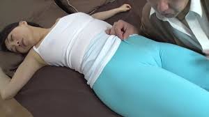 운동하는 레깅스녀 격렬한 쾌락