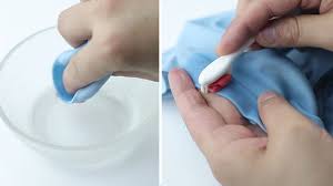 Rub the substance in and around the gum enough to saturate the area thoroughly. Activ Trage CÄƒpitan How To Get Gum Out Of Jeans Denisaputra Com