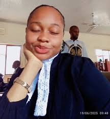 i'm not his gf i'm his wife 😂