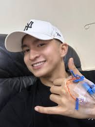 Finally completed my chemo sessions. For a total of 8 cycles of  chemotherapy for my Non-hodgekin lymphoma treatment. 🙏🏻 Excited for my  comeback.. and comeback for my hair 😅 NOW WAITING FOR