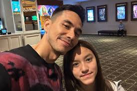 Exemplary Father, Sweetly Treated Darius Sinathrya For His Girls' Children  Receive Praise