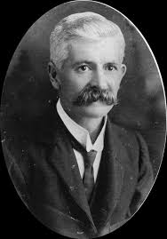 Above: 87 Johnston Street [centre] with Hartford to the right and Inverness  to the left. Courtesy Google Maps [August 2019].