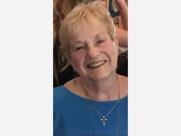Sue Janeczek, 77, Raised 3 Children, Was Office Manager at a Dental  Practice