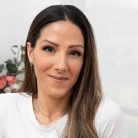 60+ perfiles de «Luna»