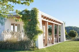 Lassige Finca Auf Ibiza Finca Kleiner Garten Terrasse Planen