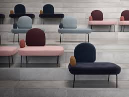 Between Mom L Experience Maison Objet Tout Au Long De L Annee Praxis Sofa Sofa Design Und Furniture