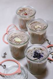 Leberwurst Vom Reh Mit Chili Getrockneten Steinpilzen Ingwer Oder Blaubeeren Wildrezepte Wild Rezepte Wurstchen