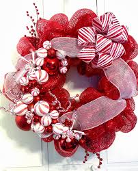 Christmas ornaments decoration christmas wreath. 43 Cool Red Wreaths For Christmas That Offer A Unique Experience Images Decoratorist
