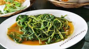 Asiknya Berbagi Pku Tempatmakanpekanbaru Teras Kayu Pekanbaru