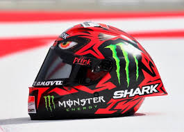 It's already known about the new design of agv pista r helmet, which was created in cooperation of valentino rossi and aldo drudi for the grand prix of qatar 2018. Motogp Replica Race Helmets