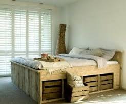 21 Ideen Fur Palettenbett Im Schlafzimmer Bett Selber Bauen Europaletten Bett Bett Aus Paletten