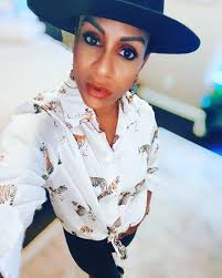 32 Things That'll Help You Celebrate The End Of Winter Clothes