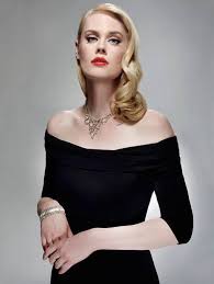See more ideas about blue bloods, blue bloods tv show, blood. Blue Bloods Star Abigail Hawk Age Height Measurements And Hot Photos Legit Ng
