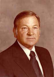 Daniel Doolittle's Instagram, Twitter & Facebook