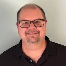 Brian Strong's Instagram, Twitter & Facebook