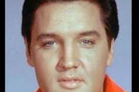 Elvis Presley, 30 ans : un voyage, un show, des livres