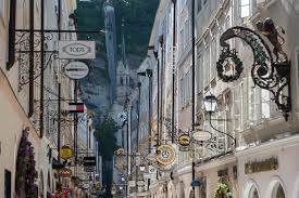 It is situated in a level basin on both sides of the salzach river near the northern foothills of the alps and the bavarian (german) border. Salzburg Travel Guide What To Do In Salzburg Austria