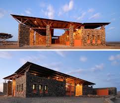 Pin By Saffa Overland On Bug Valley Roof Architecture Architecture Vernacular Architecture