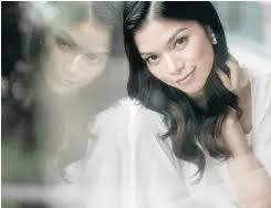 ERWIN DONDOYANO JR. & KAROLYN ANN REY