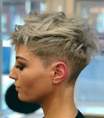 Kurze haare sind im trend! Frisuren Fur Damen Frisuren Stil Haar Kurze Und Lange Frisuren Short Hair Styles Pixie Short Blonde Hair Hair Styles