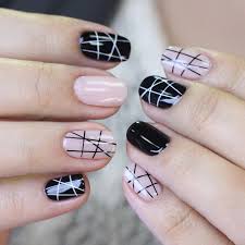 Love nail art, but have trouble finding awesome and new short nail designs? Very Easy Nail Designs For Short Nails Naildesignsjournal Com