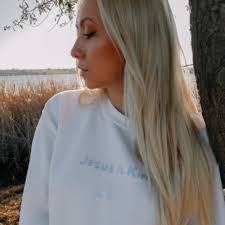 Savannah Smart's Instagram, Twitter & Facebook