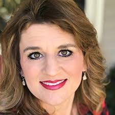 Leanna Key's Instagram, Twitter & Facebook