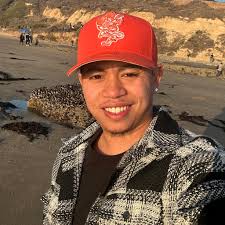 Who can repair a broken fishing rod guide in Puget Sound?