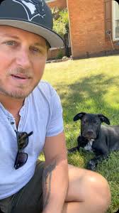 Great new song from my pal @alan_frew here! Give it a listen, like and a  share! Just the song Canada needs right now. I love how these lyrics and  melody seem to