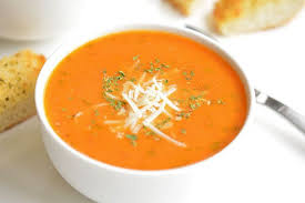 La Meilleure Recette De Soupe Tomate Et Basilic Recipe Tomato Basil Soup Recipe Tomato Basil Soup Soup Recipes