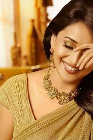 There was a serial of 2 sisters "Imtihan". Main characters Renuka Shahane  and Alok Nath. Title song was amazing. Story line was amazing. Does any  body have its recording