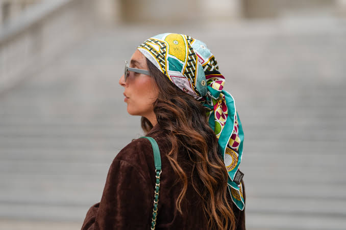 How to actually wear a headscarf — the cool girl summer accessory we're  seeing everywhere right now