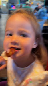 Who loves bacon as much as Dixie???? #bacon #baconator #baconloversunite  #jshamburgsouthairport #dixieJ&S Hamburg South Airport @topfans