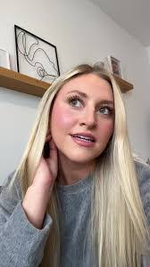 Bailey Briggs's Instagram, Twitter & Facebook