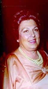 Morre a jornalista Mara David