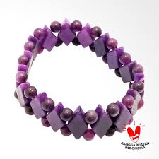 Gelang tasbih batu hitam, tasbih batu giok, gelang tasbih batu akik, tasbih batu marjan, gelang tasbih batu kecubung, tasbih batu yaman, gelang tasbih batu onyx, gelang batu biduri sepah, tasbih batu akik, tasbih batu kecubung wulung, gelang batu giok, gelang batu akik, gelang batu alam, gelang batu kalimantan, gelang batu unik Vee Model Wajid Bola Batu Kecubung Ungu Gelang Terapi Kesehatan Terbaru Agustus 2021 Harga Murah Kualitas Terjamin Blibli