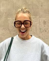 Lucy McKellar (lucyjmckellar)