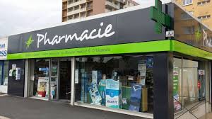 Www 44enseignes Com Sites Default Files Ressource Styles Pleine Largeur Public References 20140506 120507 Jpg Itok A99thz6i Pharmacie Vitrine Images