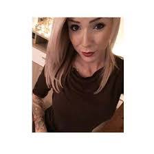 Jana Staples's Instagram, Twitter & Facebook