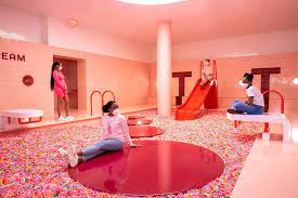 The museum of ice cream is a company that develops and operates interactive retail experiences, or  selfie museums , in major american cities. Tickets Fur New York Museum Of Ice Cream Tiqets