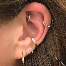 14 Dainty Piercing Ideas For Ears And Body Ear Jewelry Ear Piercings Earings Piercings