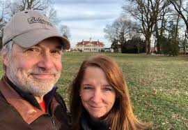 Visitors to Mount Vernon