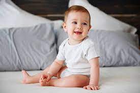 Lebih dari 100 pilihan nama bayi lelaki yang mama boleh pilih! Nama Bayi Laki Laki Amerika 79 Pilihan Nama Bayi Unik Dan Populer Theasianparent Indonesia