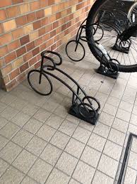 枚子さんのツイート 自転車どめが自転車の形してるのよくない home appliances vacuums vacuum cleaner