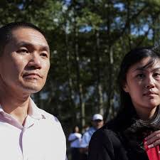 Chris Hu's Instagram, Twitter & Facebook