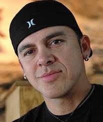 Gerardo Mejia's Instagram, Twitter & Facebook