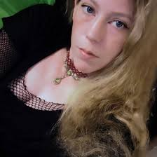 Who should babysit Piper and Leo's children?