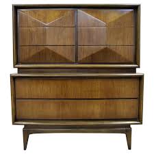 United Furniture Corporation Commode Chest Of Drawers Dresser United Front Tall American Mid Century Modern Walnut Products In 2019 Chest Of Drawers Midcentury Modern Mirror Chest Of Drawers