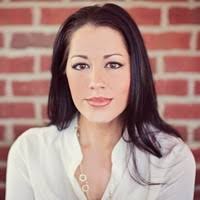 Mia Humphreys's Instagram, Twitter & Facebook