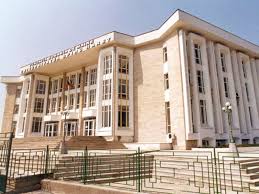Ce părere aveți despre universitatea de medicina titu maiorescu? Admitere Facultate 2016 Cat CostÄ Un An Universitar La O Facultate PrivatÄ
